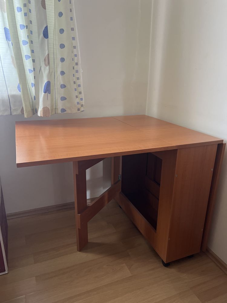 Masa plianta pentru living
