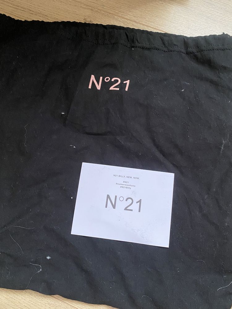 Adidași No 21 femei