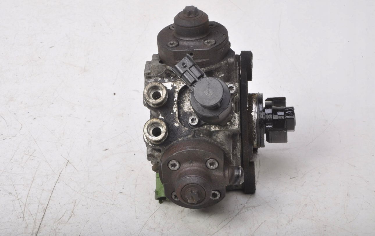 Turbina Volvo V60 2.4 diesel euro 5 cod 0445010618