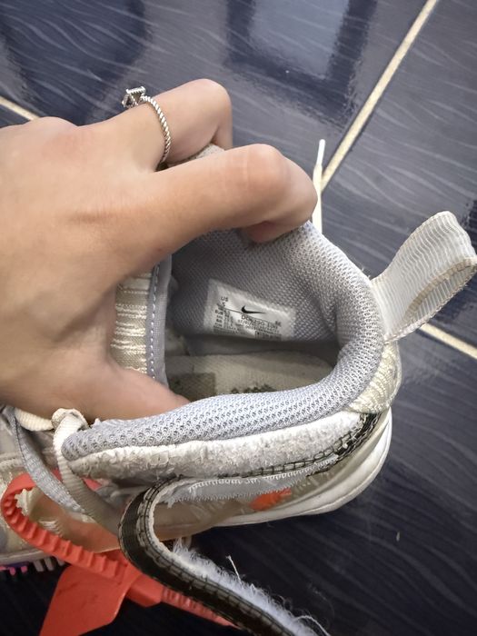 Adidasi off white