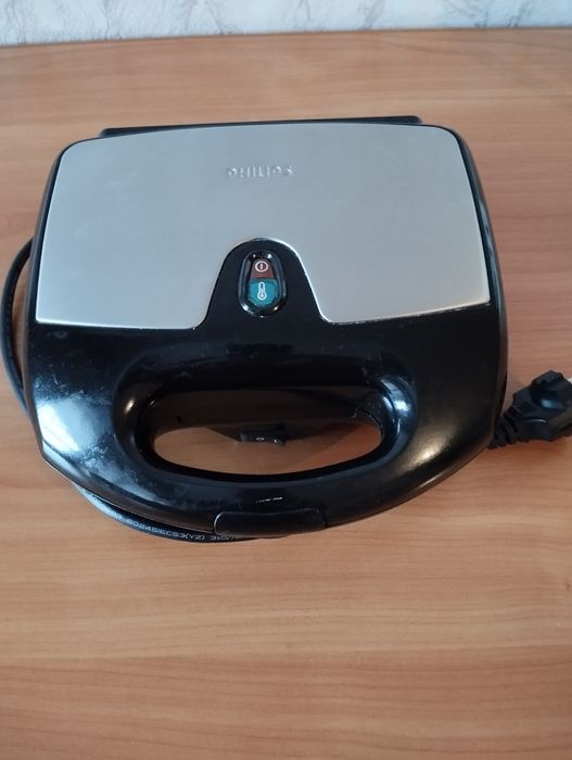 Бутербродница ,Philips