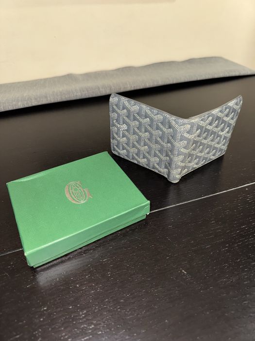 Goyard сив портфейл