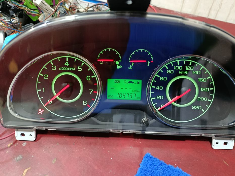 Jentra tablo soʻtiladi. Продоется приборная панель от Жентра