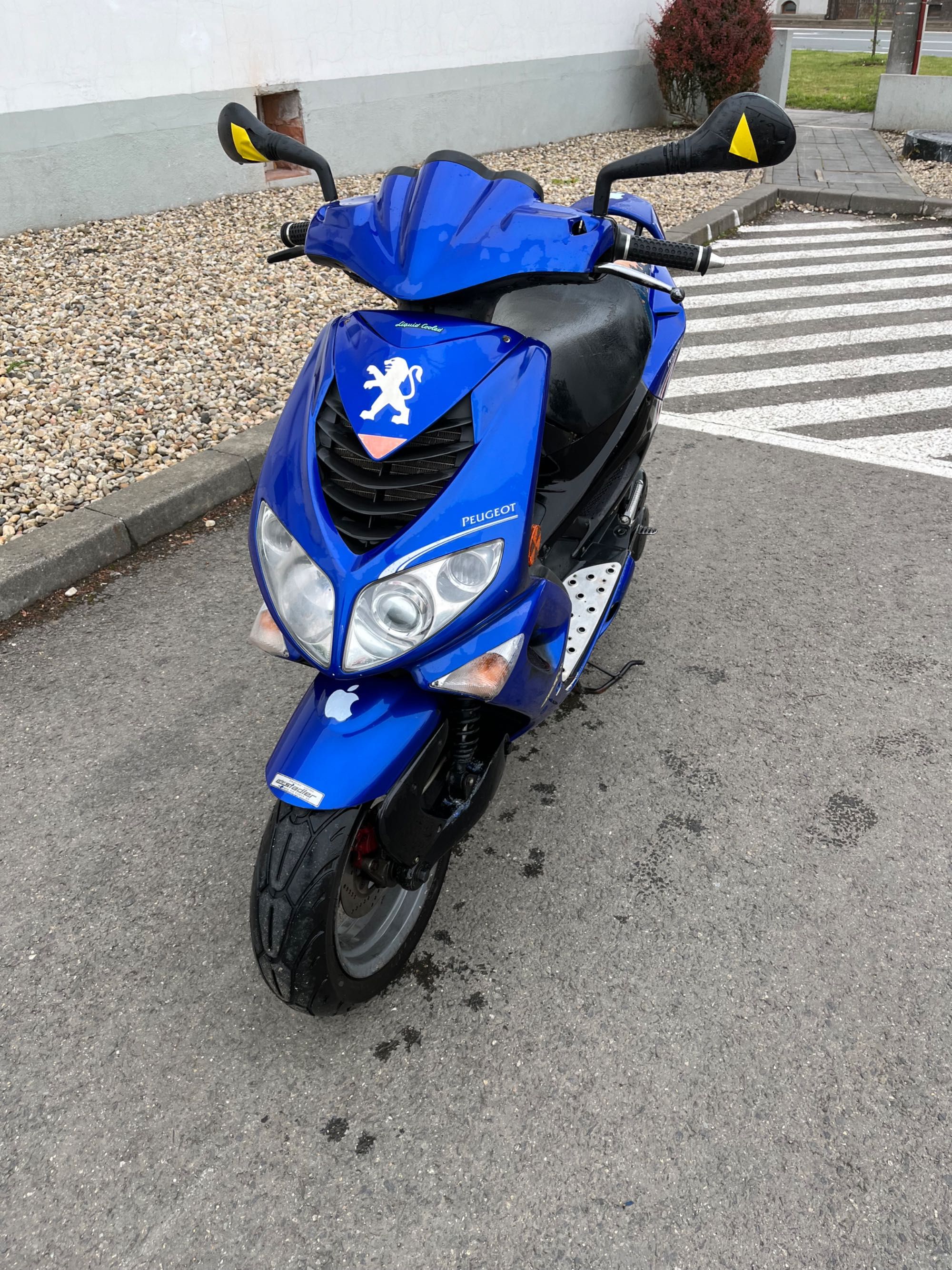 Scuter Peugeot speedfight