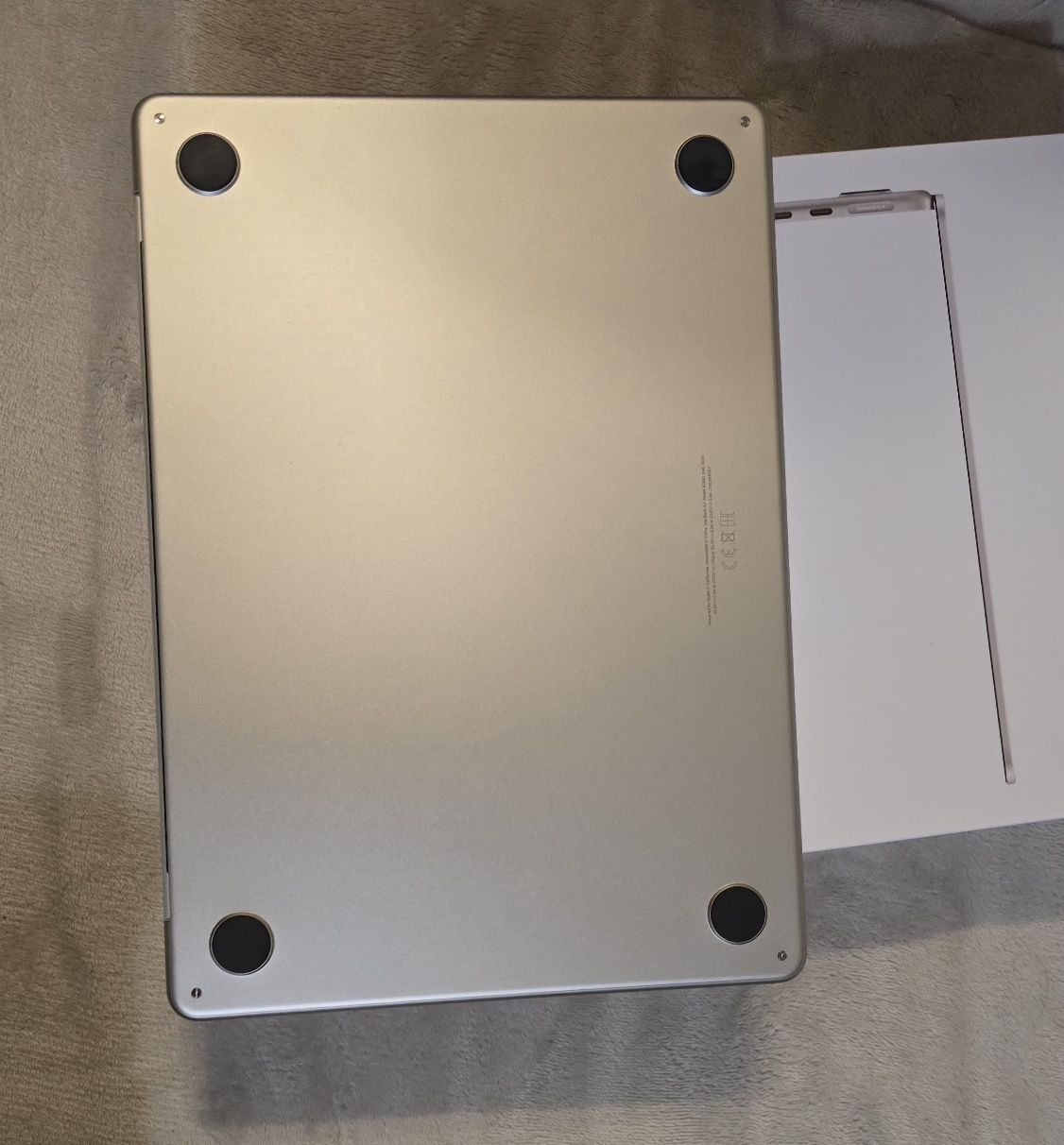 Macbook air 13.6" M2