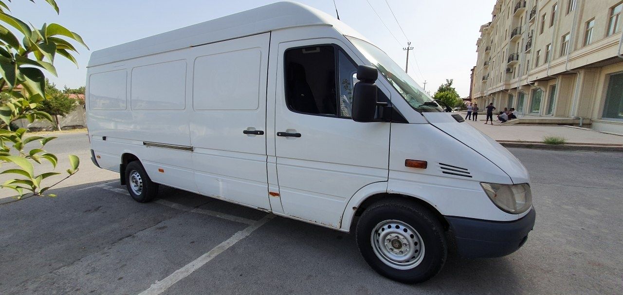 Mers sprinter 905