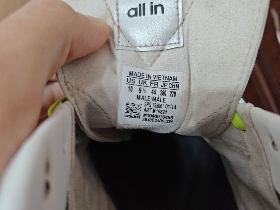 Adidas 11 pro elite ediție specială WC 2014 marimea 44