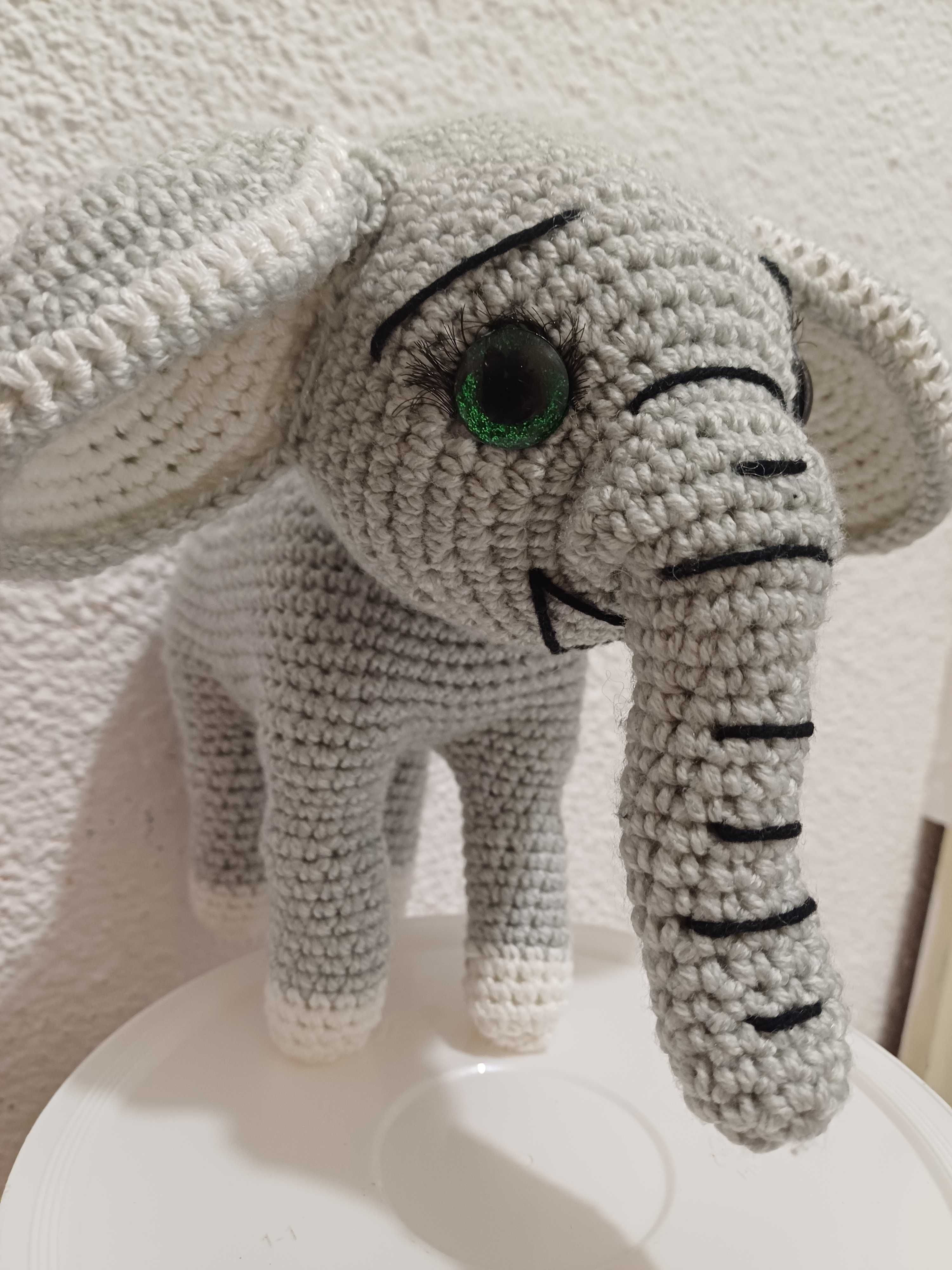 Продавам  плетени играчки