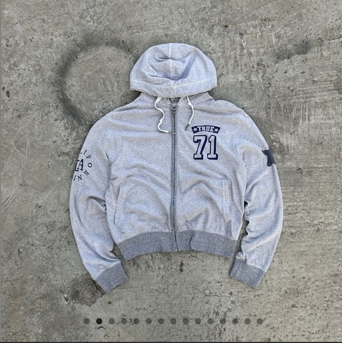 Продаю много брендовых и винтажных вещей