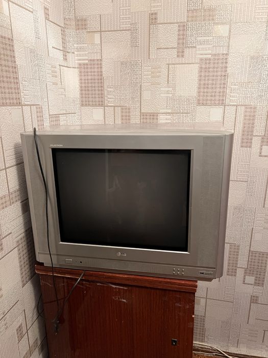 Телевизор цветной