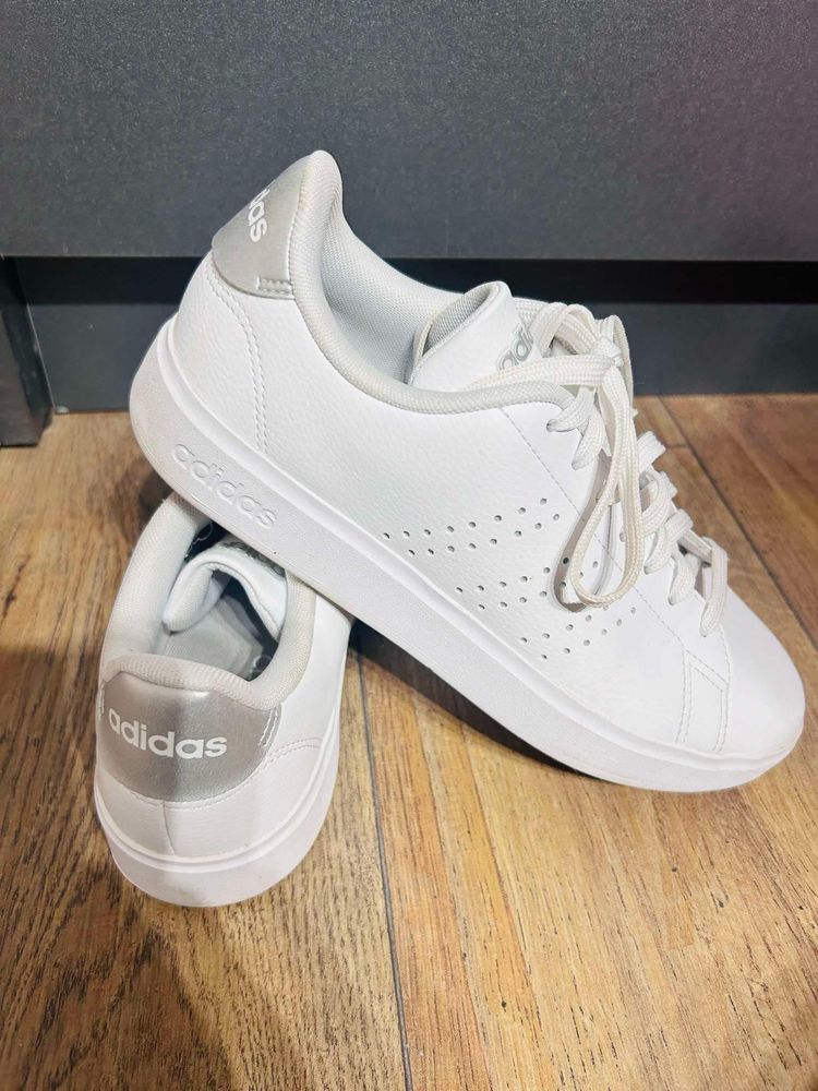 Дамски маратонки Adidas 38 2/3