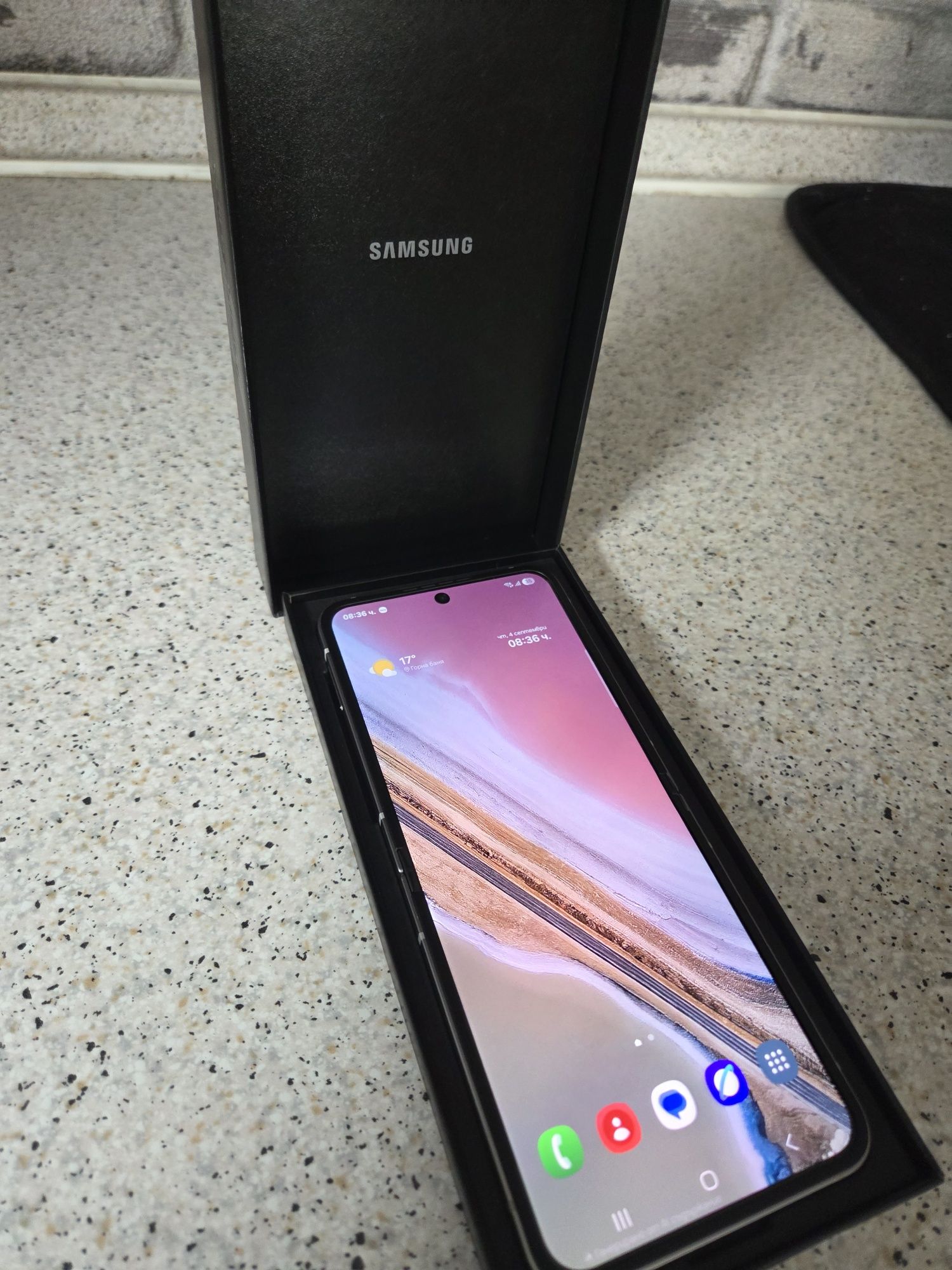 Samsung Z flip 6 256GB