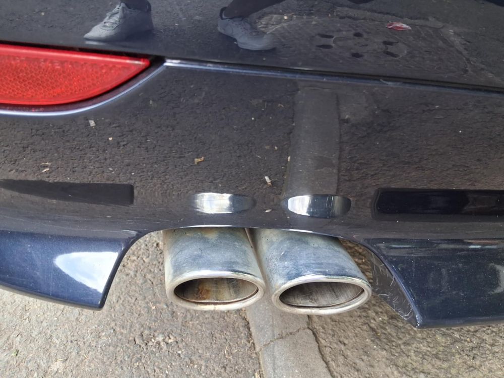 De vinzare bmw e 60