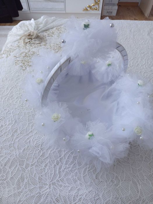 Бяла кошница 30 лв