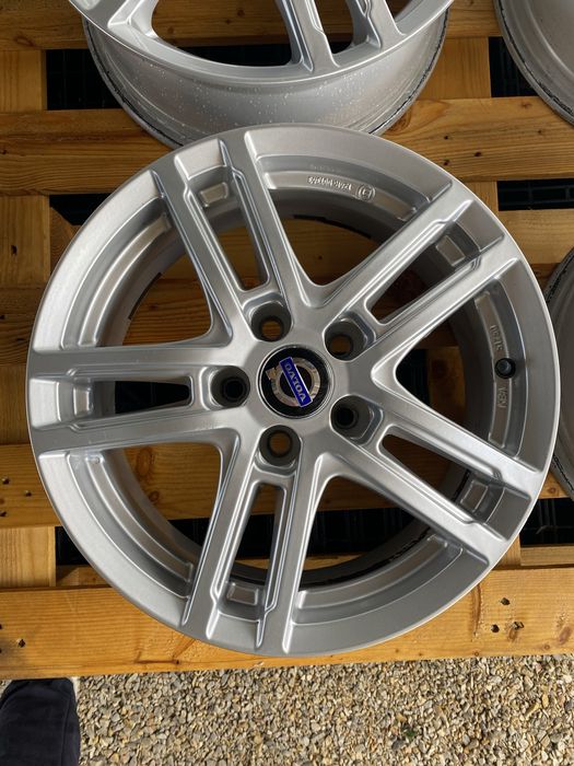 16 цола 5 х 108 Форд , Волво , Ford , Volvo