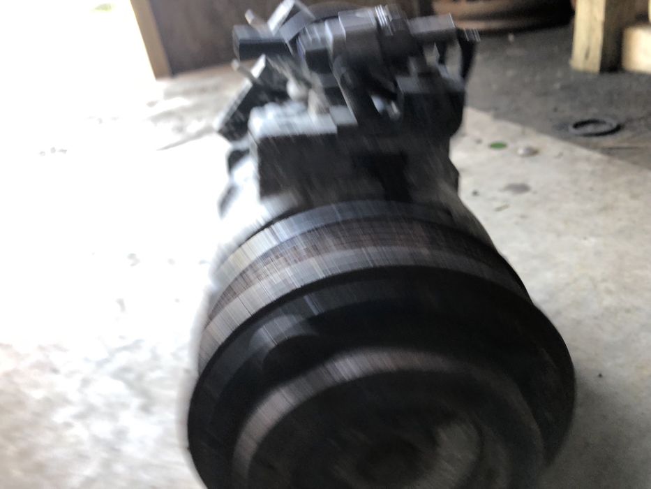 Compresor clima bmw f10 f30 seria 1 seria 3 seria 5 n47d20c 184 cp
