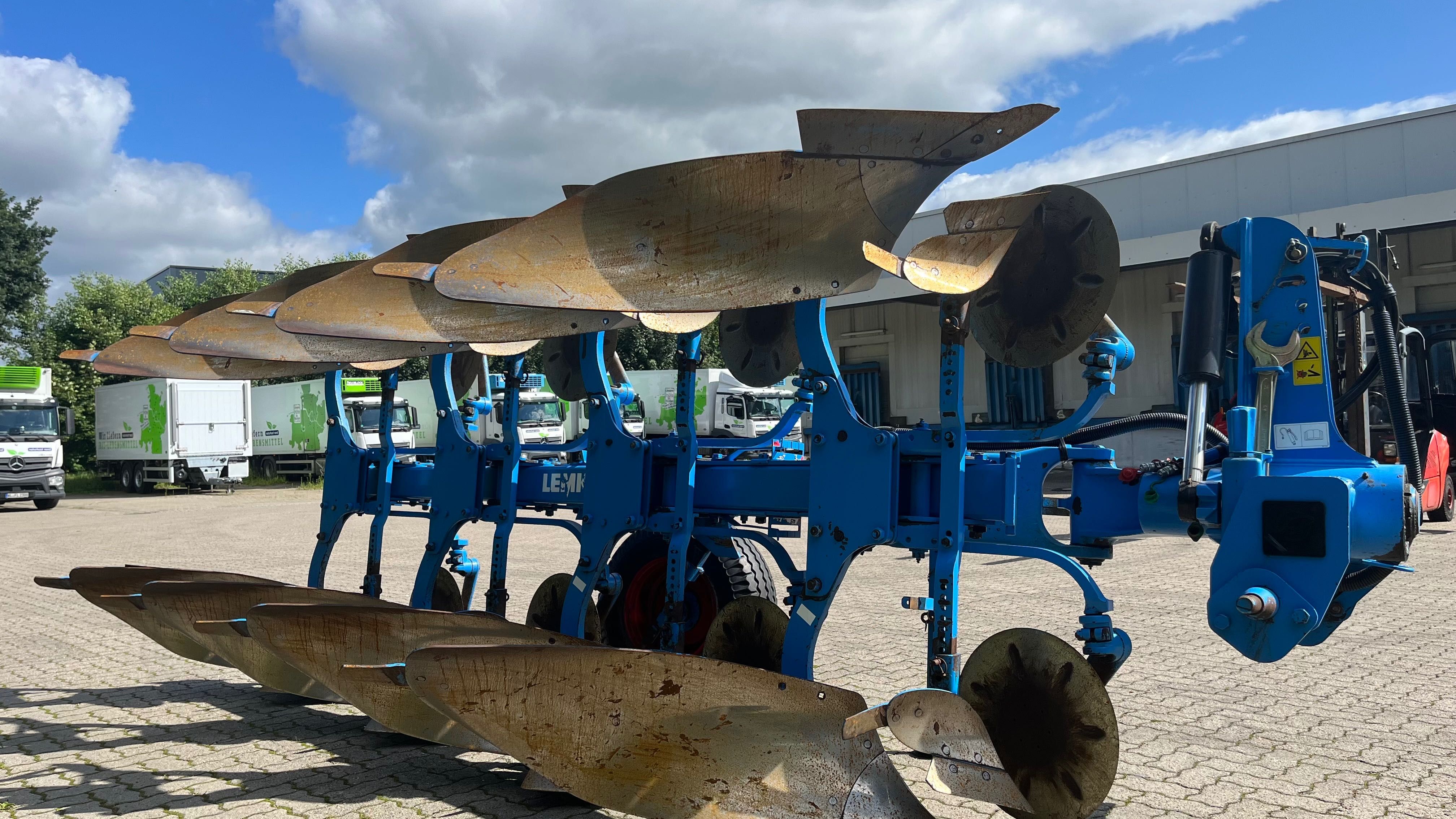 Lemken Vari-Opal 8 омоч, плуг Claas, Case, John Deere, Belarus tortadi