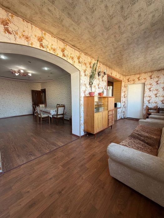 Своя 3/4/4 Буюк Ипак Йюли, Буз базар, банковский дом 115м2 кирпичный