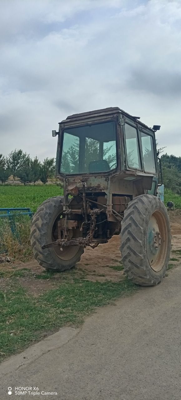MTZ 80 traktori holati idealni kafolatli
