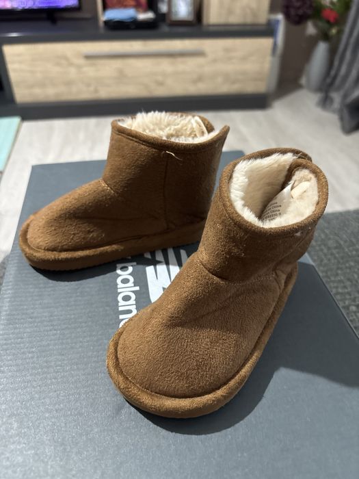 Incăltăminte Biomecanics nr23 /UGG h&m nr22