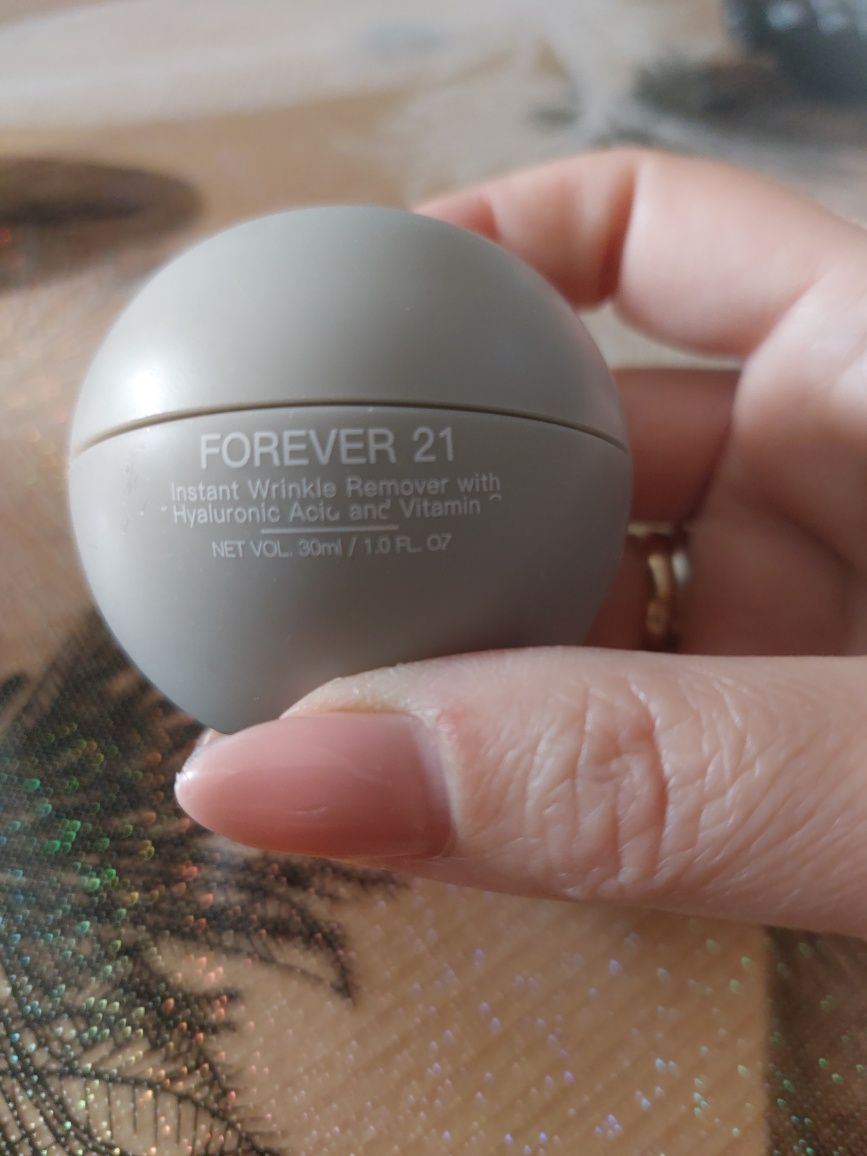 Мигновен крем против бръчки Forever 21, Coya