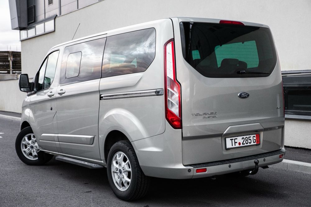 Ford Turneo Custom / 2.2 diesel / 2013 / Euro5