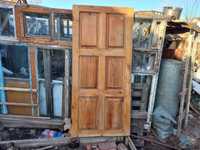 Продам недорого деревянную дверьв хорошем качестве