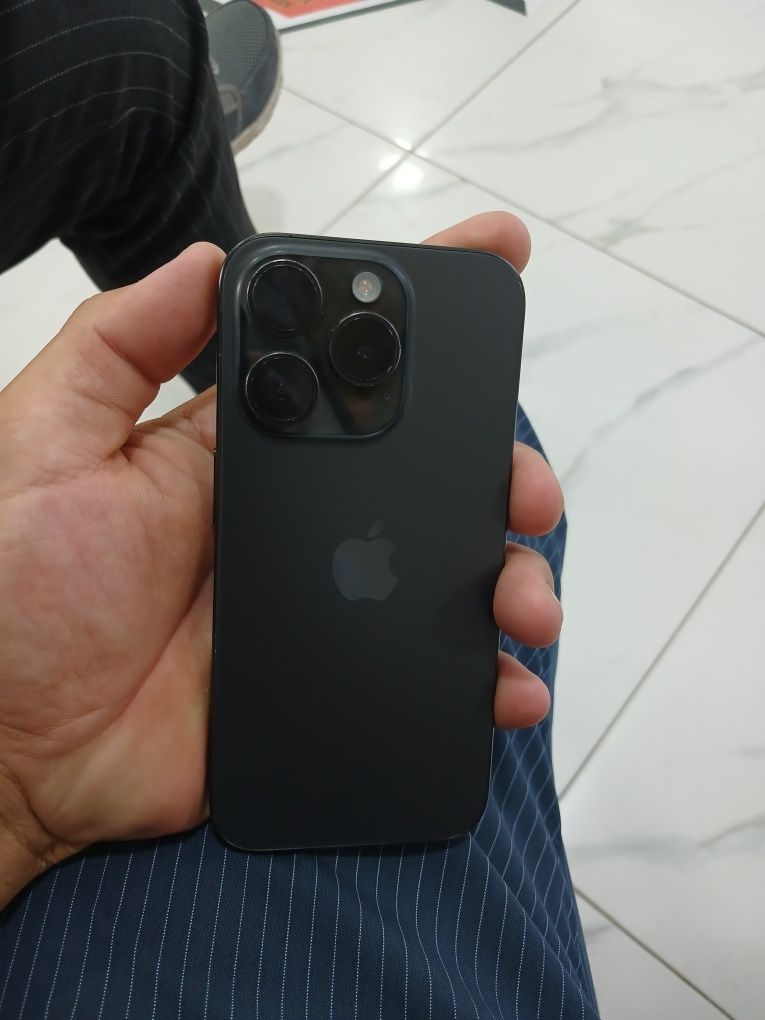 iPhone 15 Pro 256GB