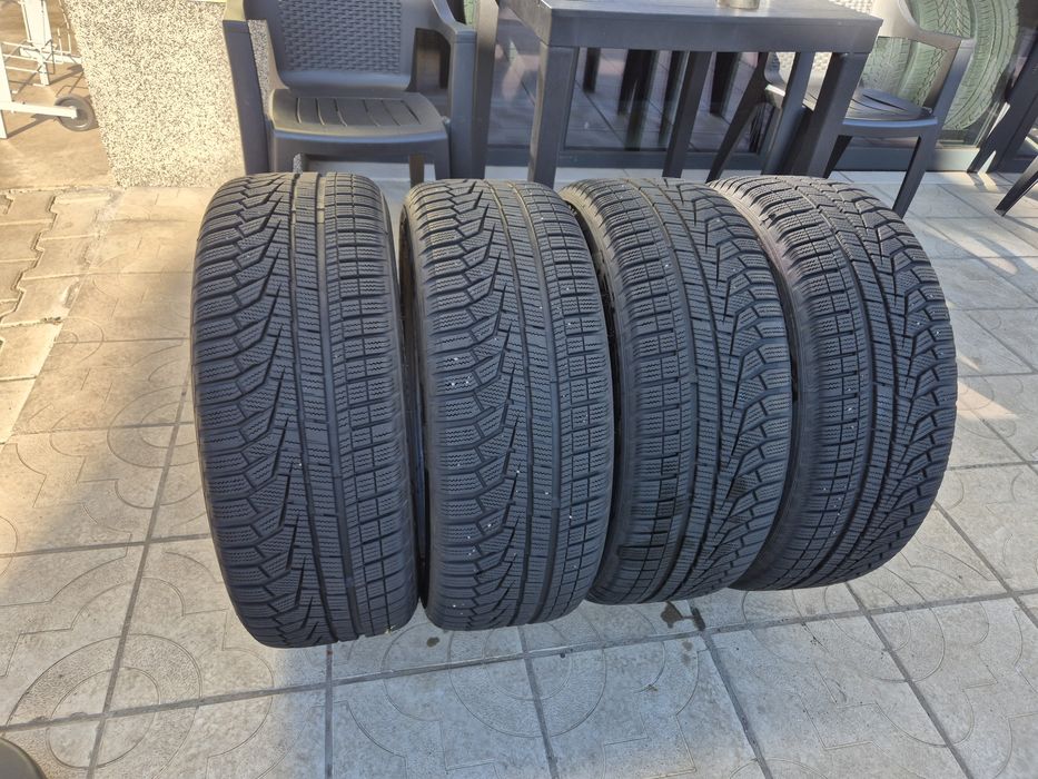 4бр.зимни гуми 215/55/17 98V HANKOOK  Winter I Cept evo 2