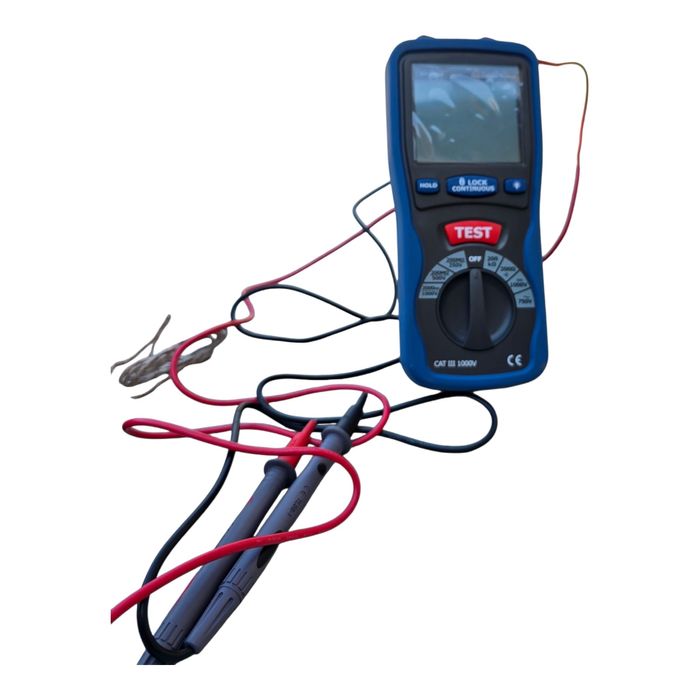 Aparat de măsură,  tester izolatie DT 5500