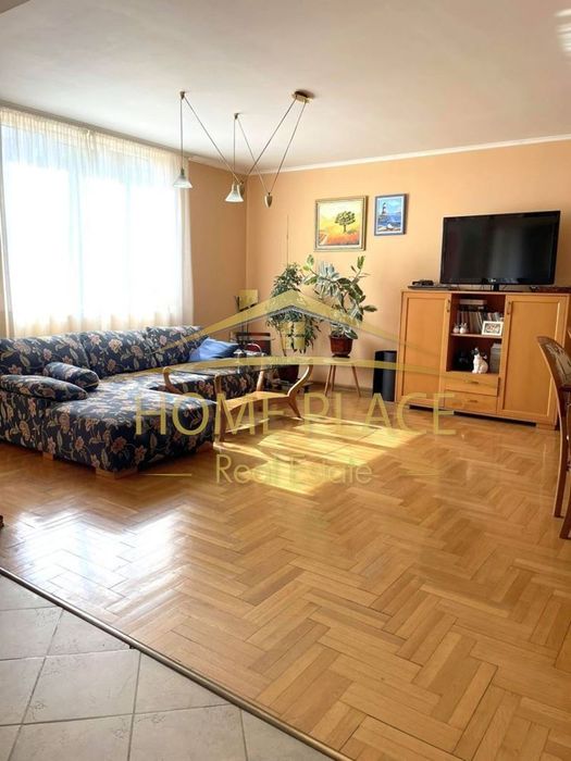 Продава се Тристаен апартамент в Варна, Бриз - 120 кв.м за 1959 €/кв.м - Снимка #3