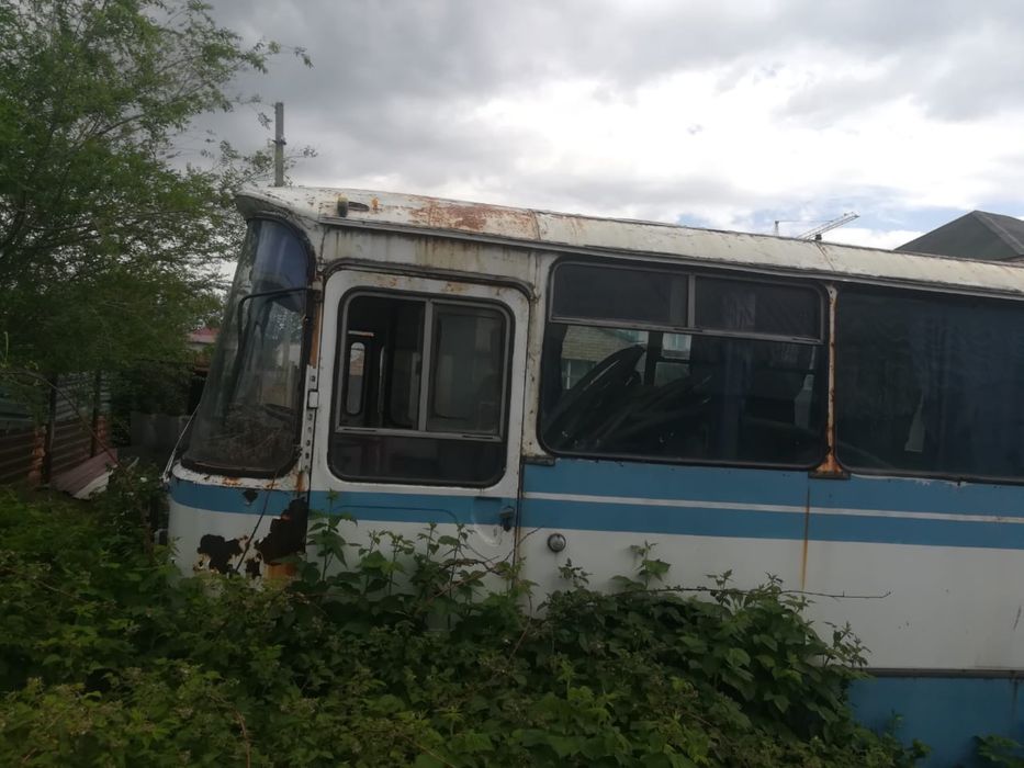 Продам Автобус ЛАЗ 695