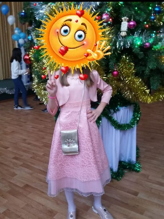 Продам нарядное платье