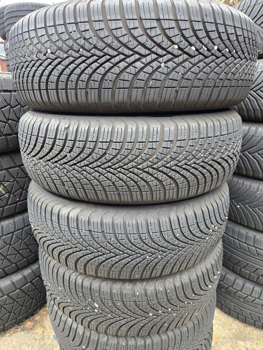 4бр. 185 65 15 Dunlop всесезонни.