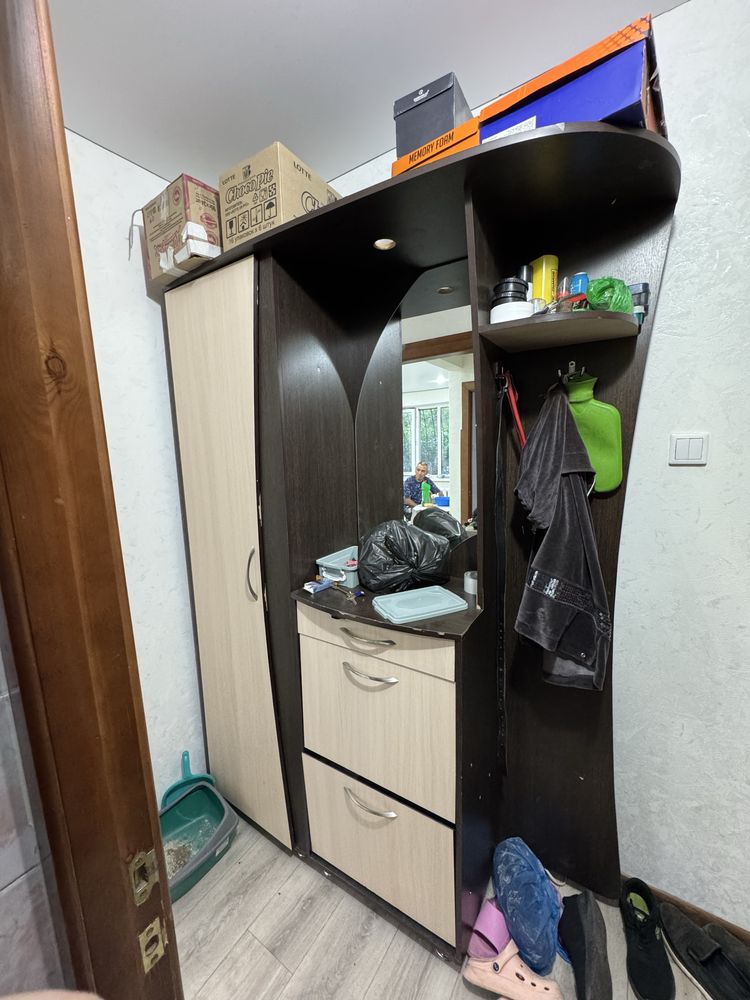 Шкаф в прихожуюю
