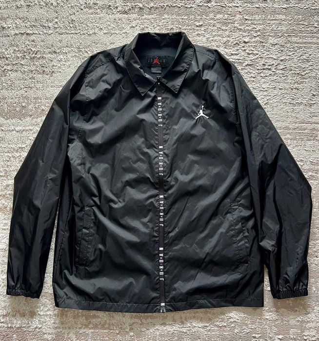 Jacheta/Windbreaker Jordan negru/bej, de fas, marimea XL