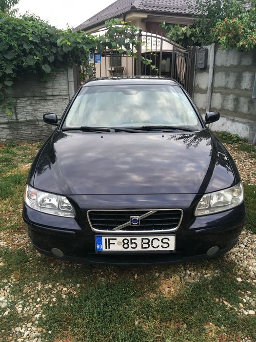 Vand autoturism Volvo S60 an fabricatie 2006 Cod motor D5 diesel