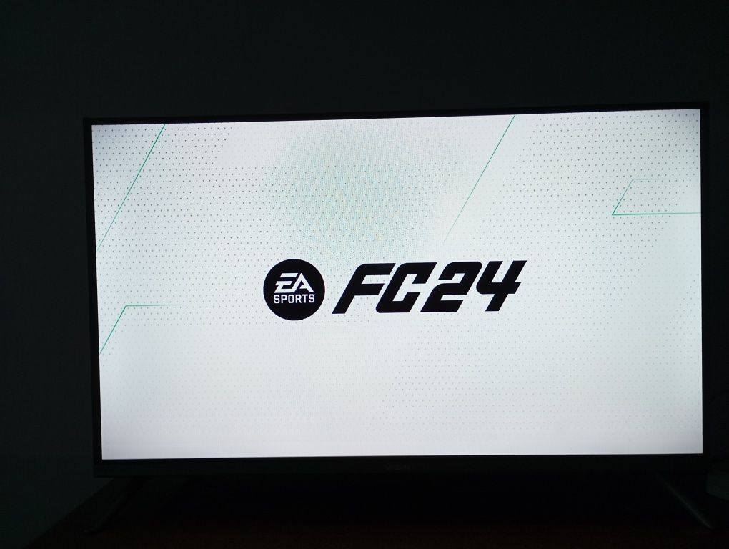 PLAYSTATION пс4 в отличном состояние.