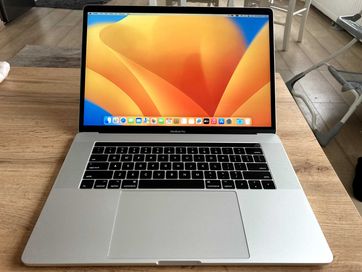 MacBook Pro 2017 15-inch, 512GB SSD, 16GB RAM