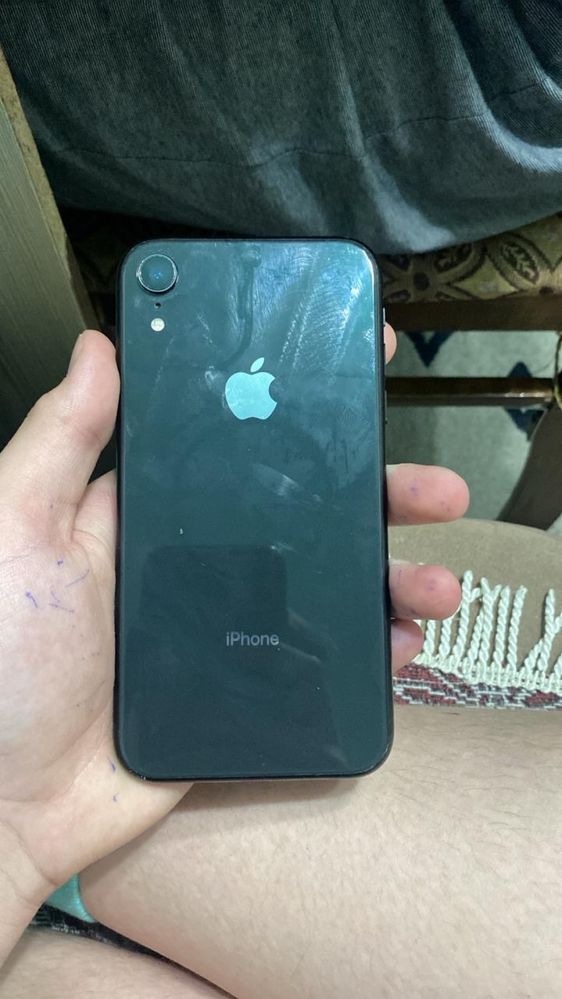 Продам или обменю айфон xr