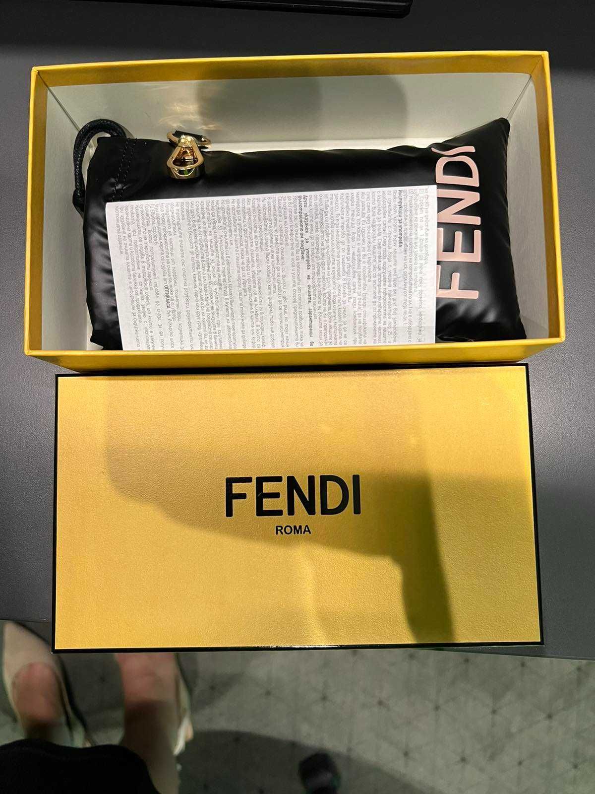 Слънчеви очила Fendi. Оригинален модел FE400009i със сертификат