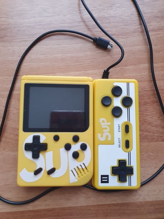 Mini consola SUP Game Box, 400 jocuri ale copilariei, ecran LCD, cablu