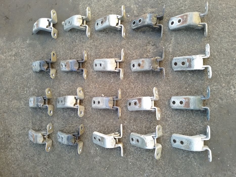 Дверные петли шарнир топса Тойота Карина Калдина Корона