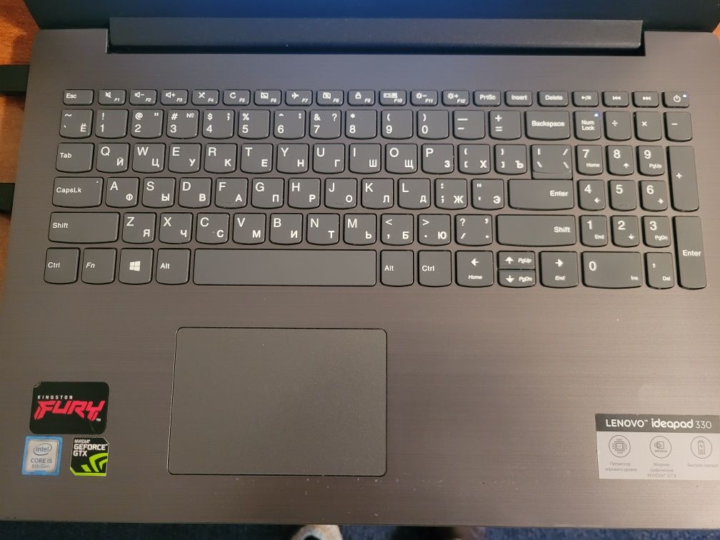 Ноутбук Lenovo Ideapad 330-15ich в отличном состоянии