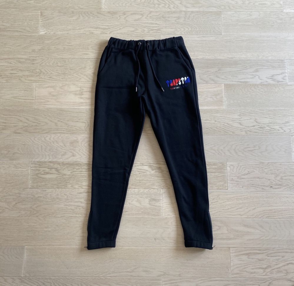 Trapsrar екип/ Trapstar tracksuit