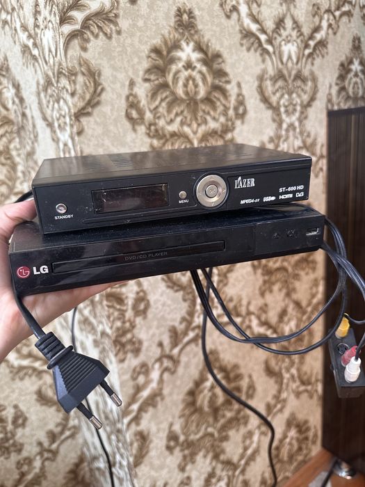 Dvd playeer продается