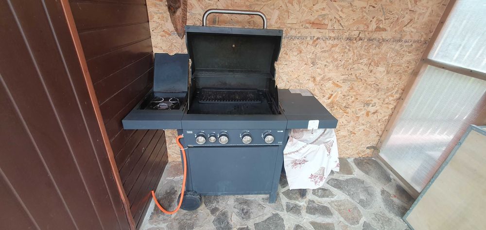 Grătar pe gaz Teesa BBQ 5007 MASTER - 5 arzătoare