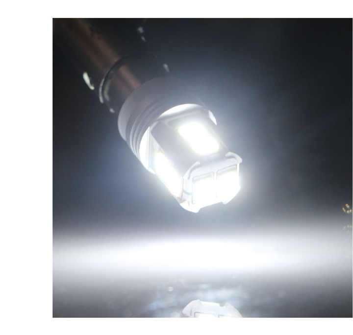 2 броя LED крушки BA9s бяла светлина 12V/24V за автомобил и камион