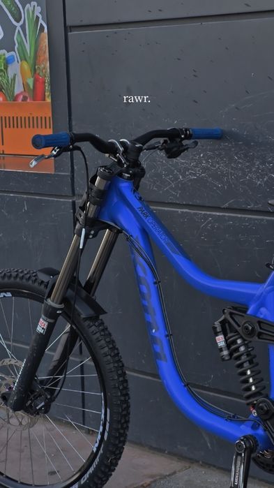 Vând kona park operator