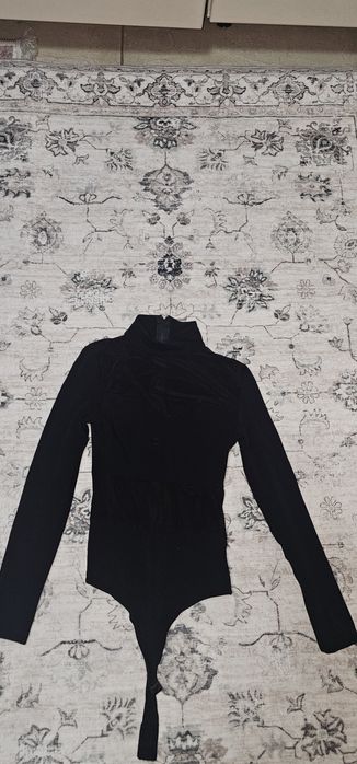 Haine de vânzare ne purtate